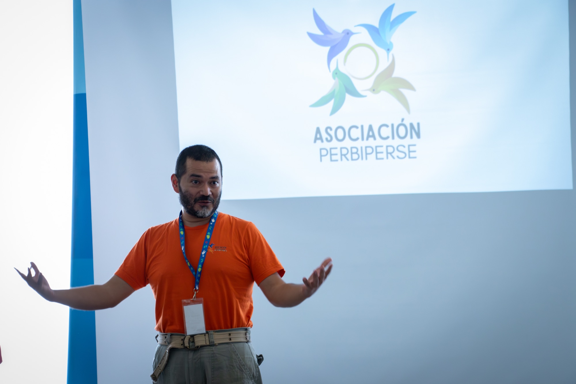 Representante de Asociación Perbiperse presenta la iniciativa Ix Balam
